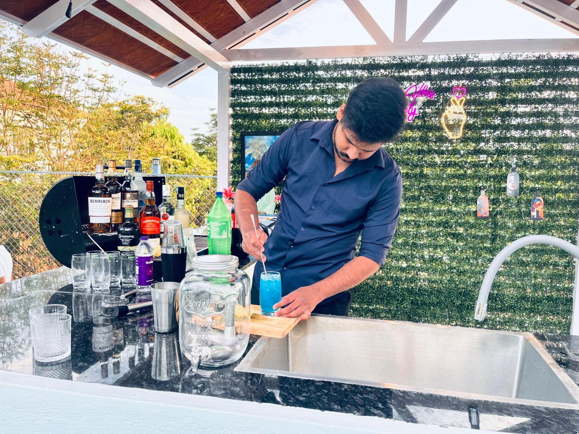 Paradise Blue Bangalore Eksteriør bilde
